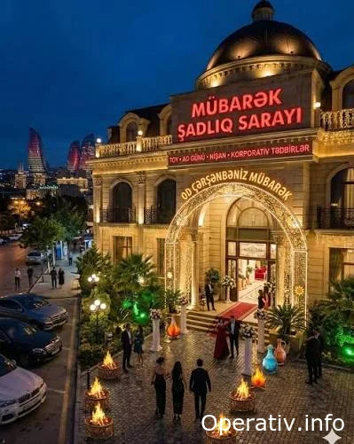 Bakıda şadlıq sarayı yanır