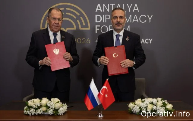 Fidan və Lavrov fəaliyyət planını imzaladılar