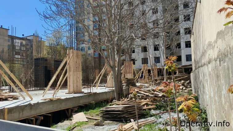 “VİP Construction” yarımstansiyanın dibində ağacları kəsib, obyekt tikir - ŞİKAYƏT -VİDEO/FOTO