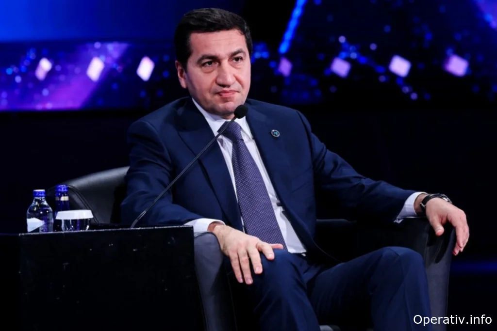 Hikmət Hacıyev Venesuelanın xarici işlər nazirinin müavini ilə görüşüb